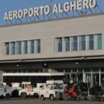 Volo Alghero – Milano, orari assurdi: ma la soluzione è semplice semplice